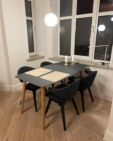 Appartement In Graasten - Surrounded By Royal Peace And History Gråsten